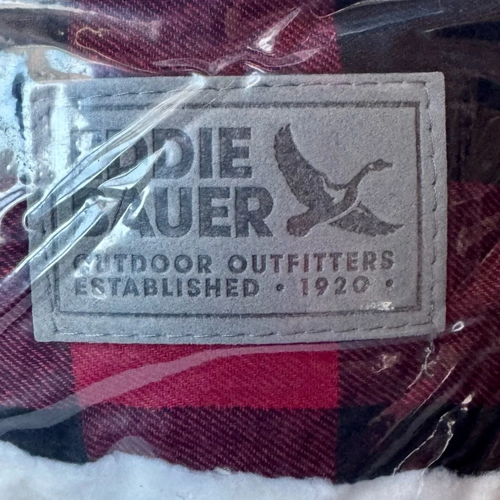 Eddie Bauer Red and Black Plaid Throw Blanket - Picture 3 of 4